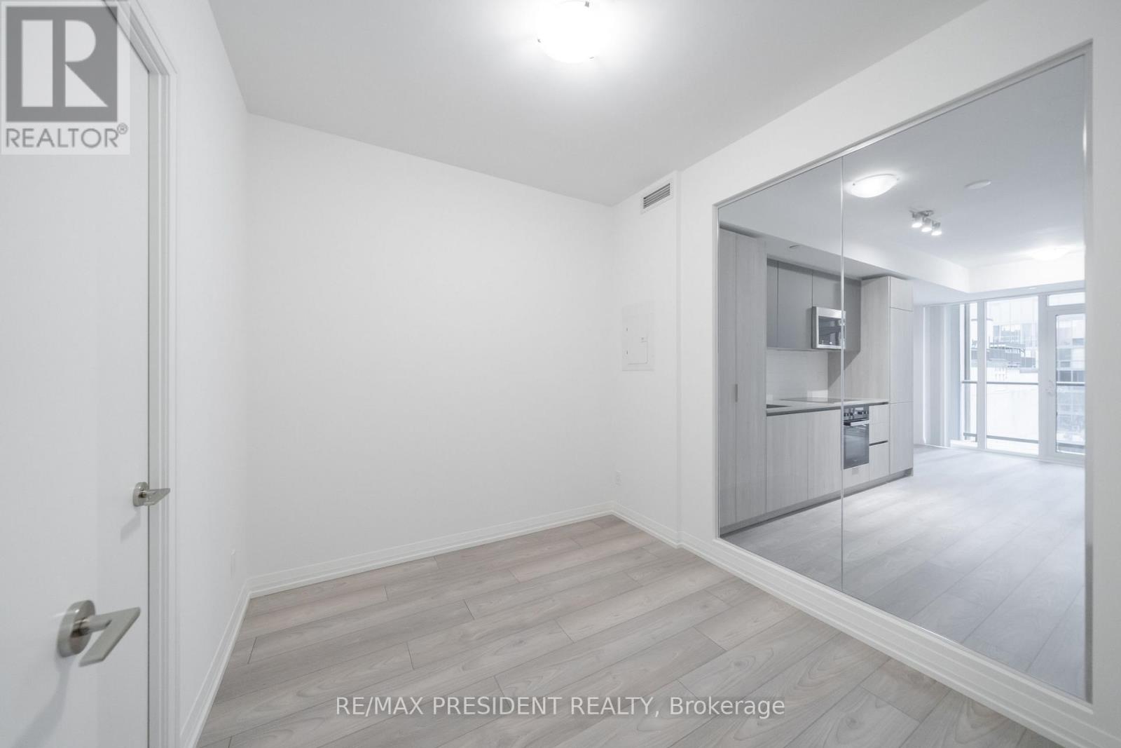 610 - 400 King Street W, Toronto, Ontario  M5V 1K2 - Photo 12 - C13621886