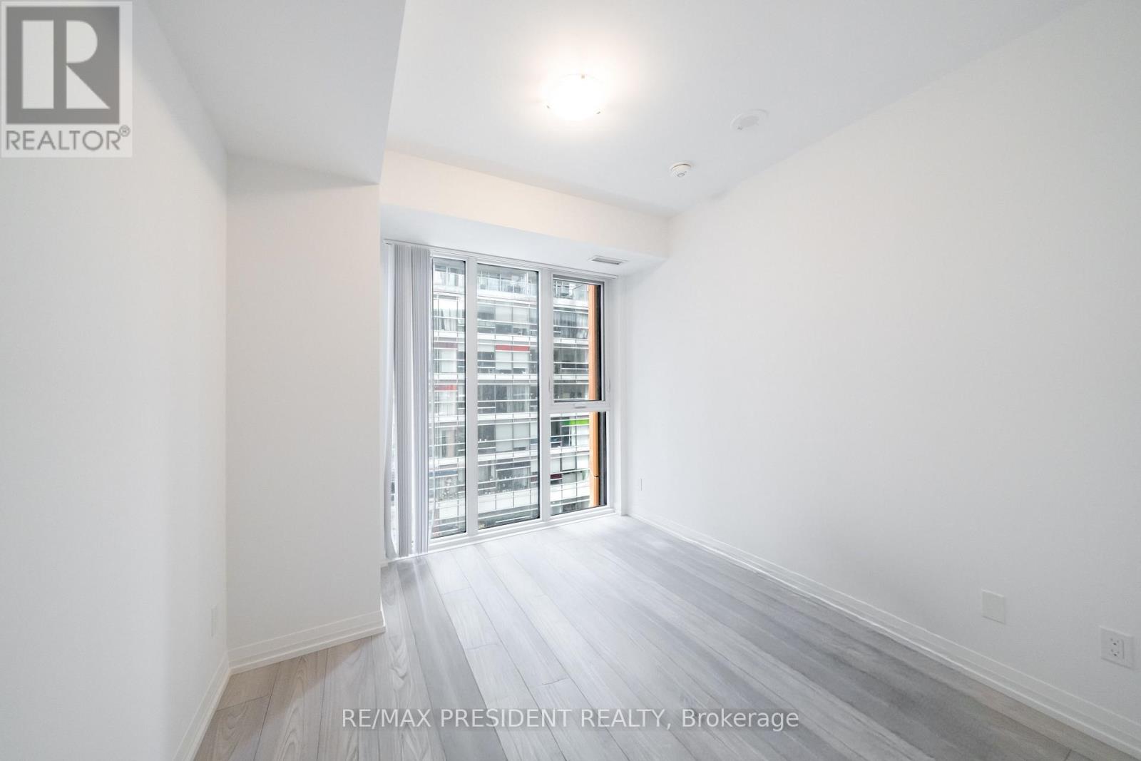 610 - 400 King Street W, Toronto, Ontario  M5V 1K2 - Photo 5 - C13621886