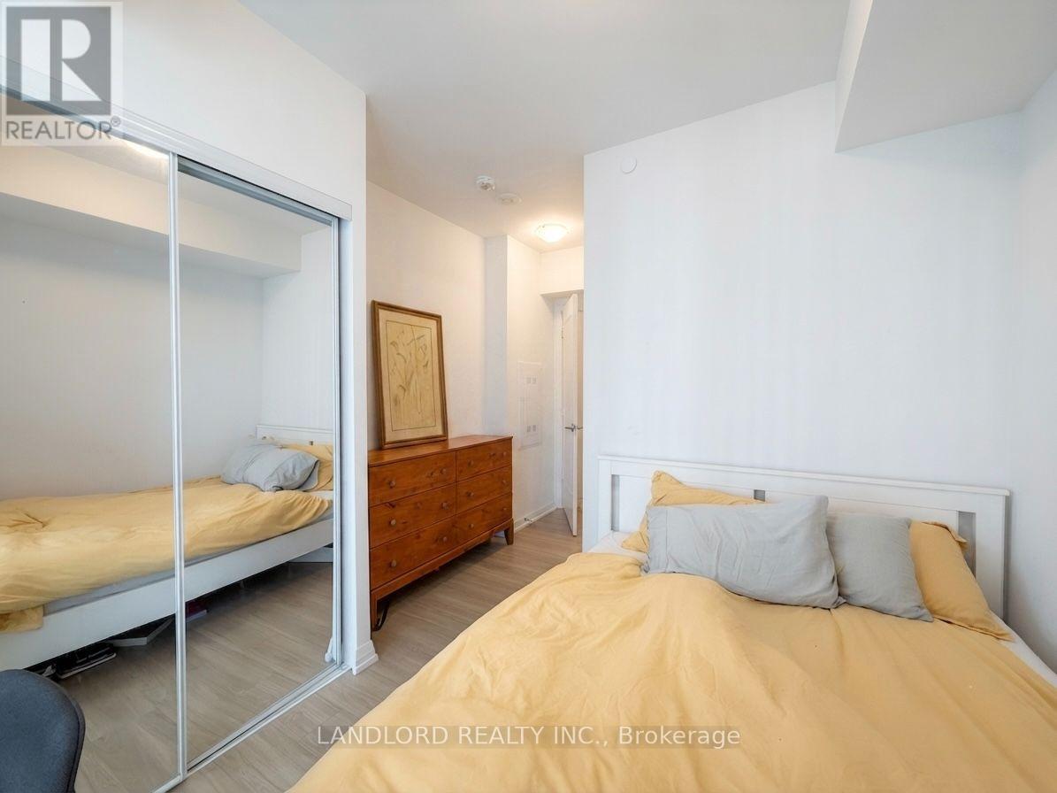 2705 - 8 Widmer Street, Toronto, Ontario  M5V 0W6 - Photo 11 - C13621914