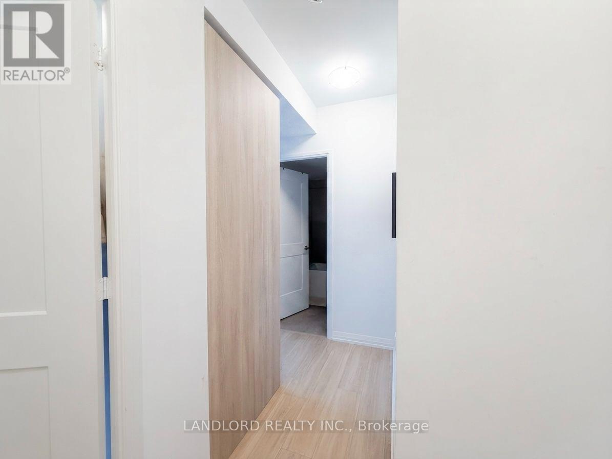 2705 - 8 Widmer Street, Toronto, Ontario  M5V 0W6 - Photo 13 - C13621914