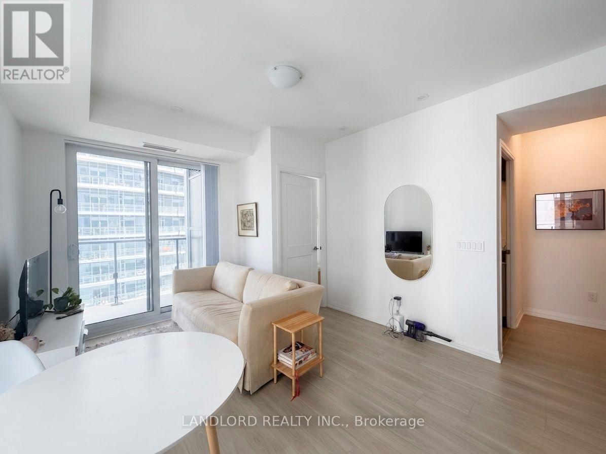 2705 - 8 Widmer Street, Toronto, Ontario  M5V 0W6 - Photo 6 - C13621914