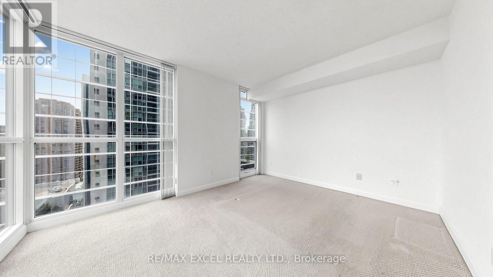 2009 - 4978 Yonge Street, Toronto, Ontario  M2N 7G8 - Photo 13 - C13621950