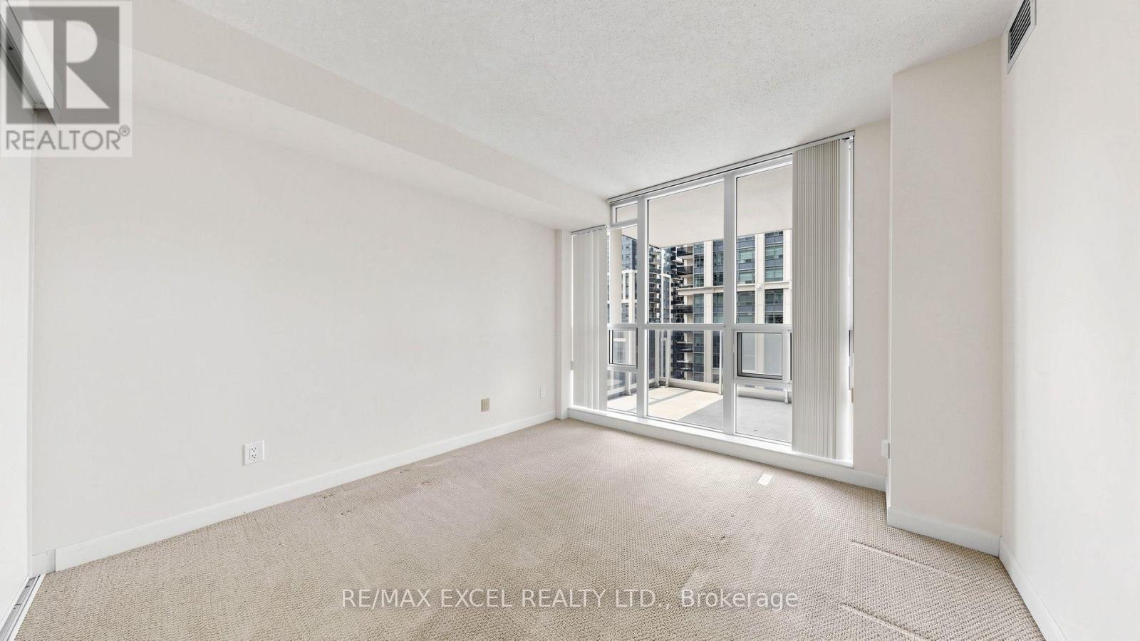 2009 - 4978 Yonge Street, Toronto, Ontario  M2N 7G8 - Photo 21 - C13621950
