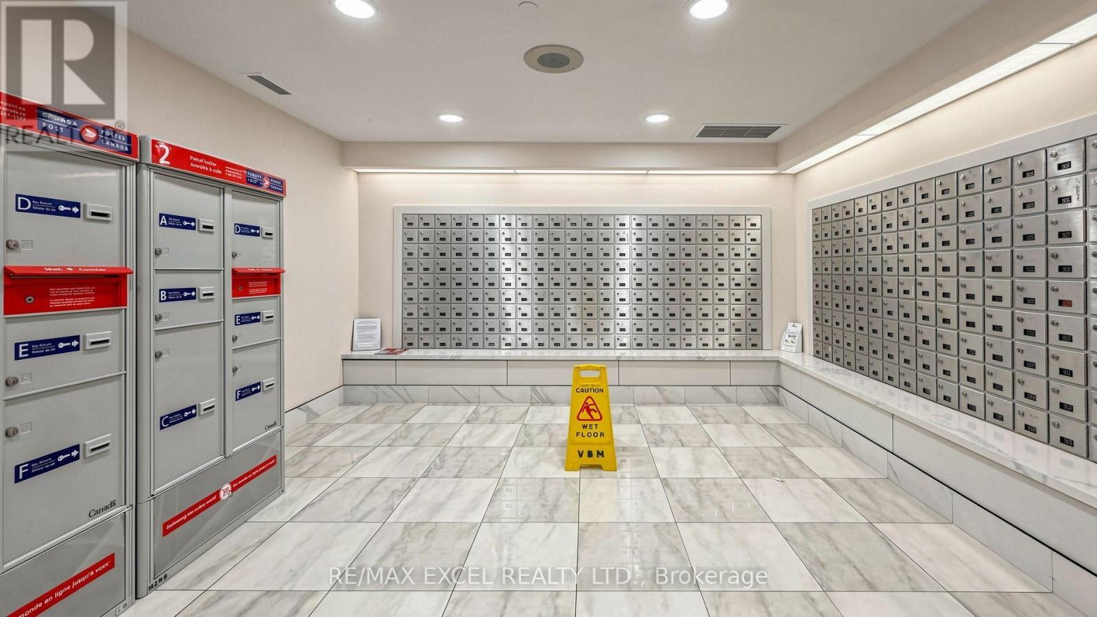 2009 - 4978 Yonge Street, Toronto, Ontario  M2N 7G8 - Photo 44 - C13621950