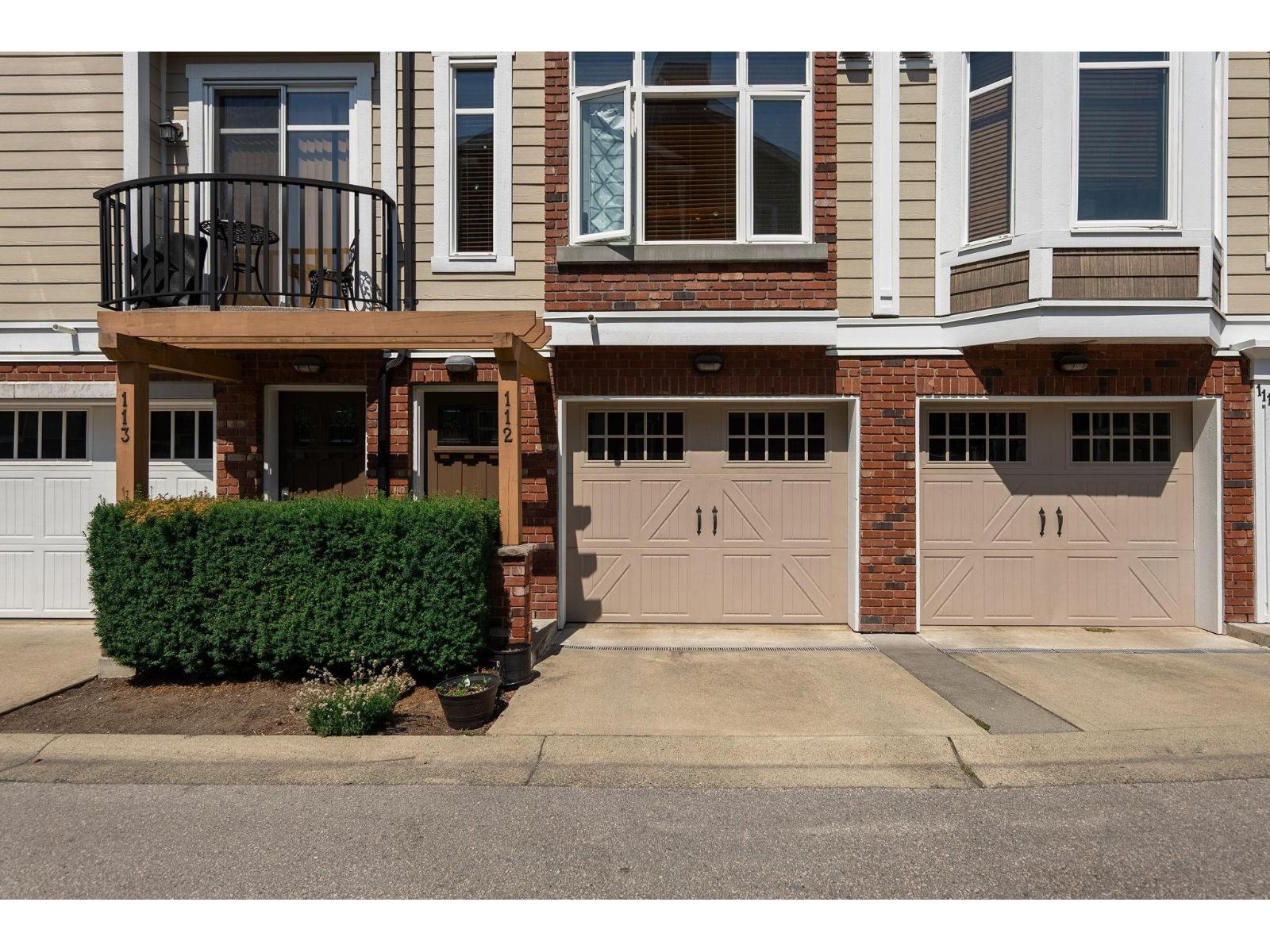 112 20738 84 Avenue, Langley, British Columbia  V2Y 0J6 - Photo 2 - R3151316