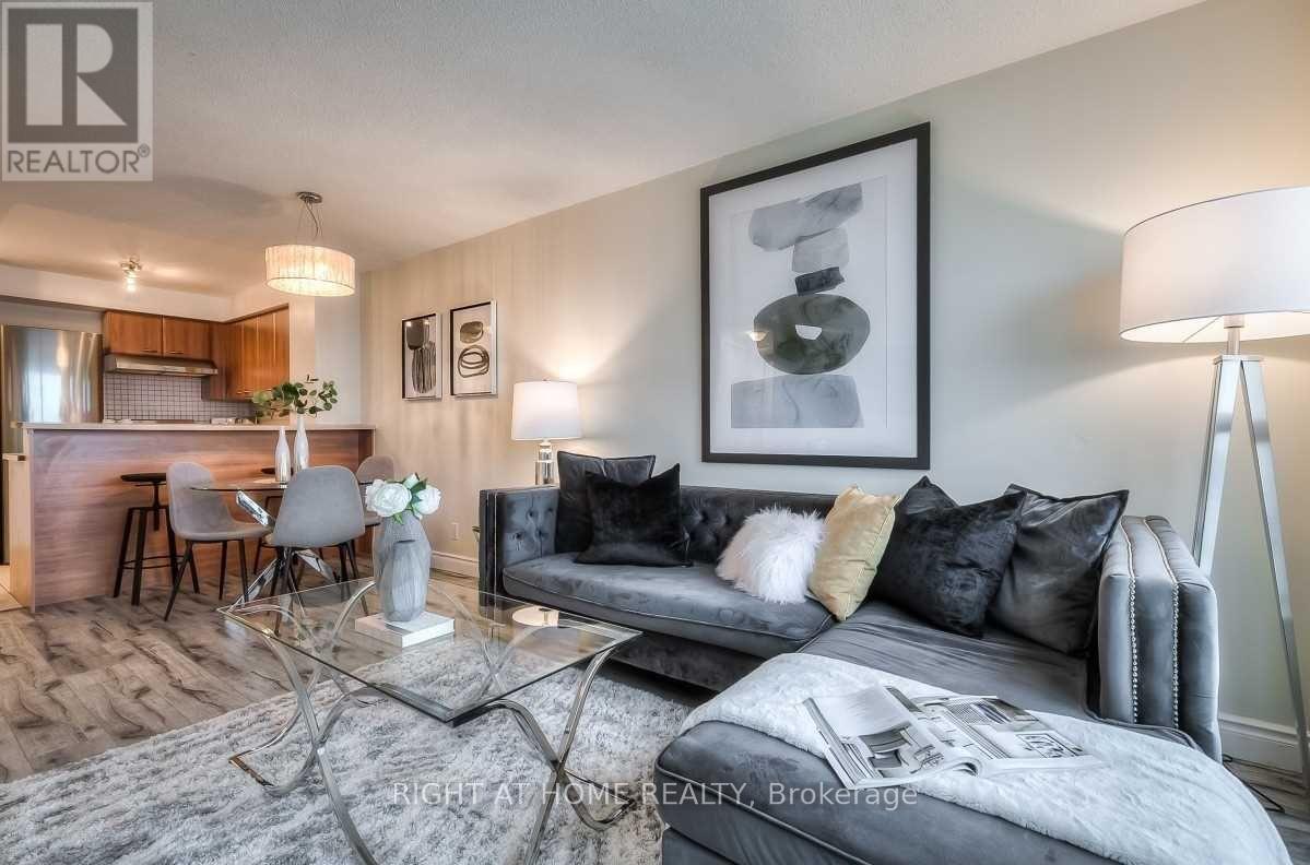 2308 - 38 Lee Centre Drive, Toronto, Ontario  M1H 3J7 - Photo 5 - E13621816