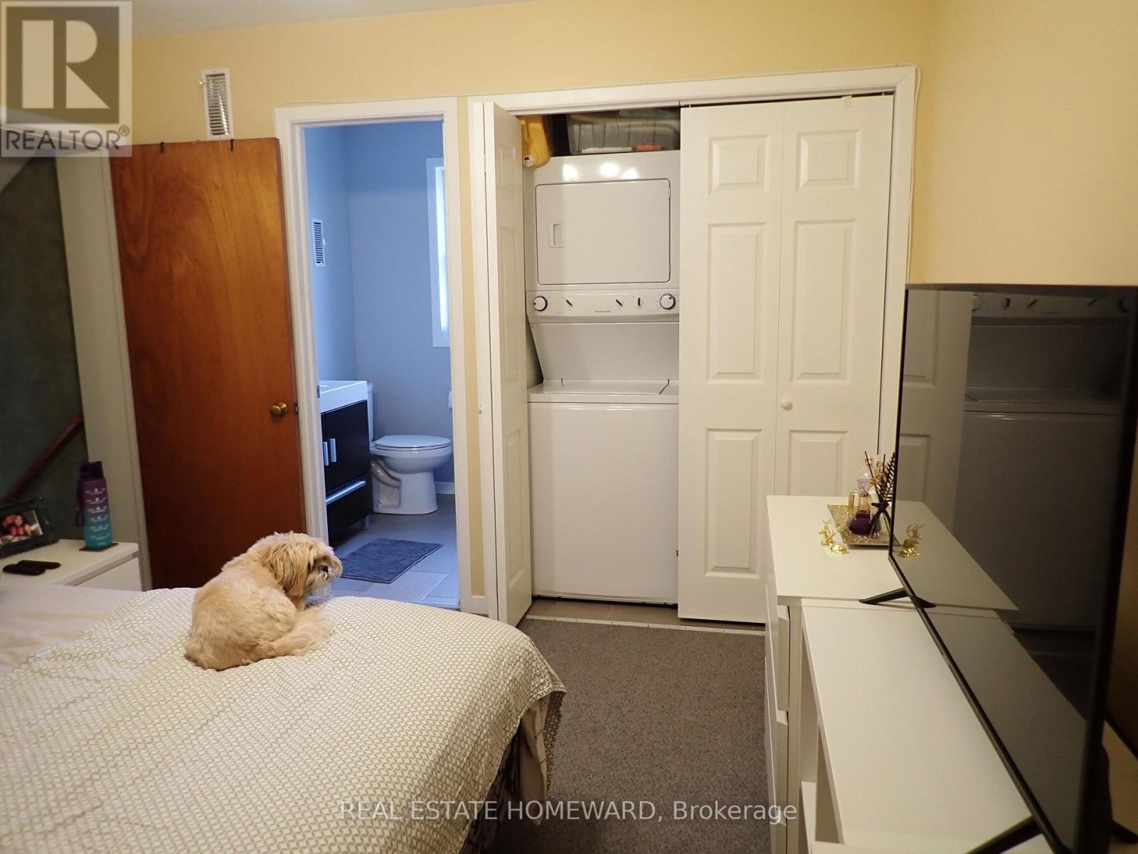 Front - 56 Perivale Crescent, Toronto (Bendale), Ontario  M1J 2C3 - Photo 22 - E13622004