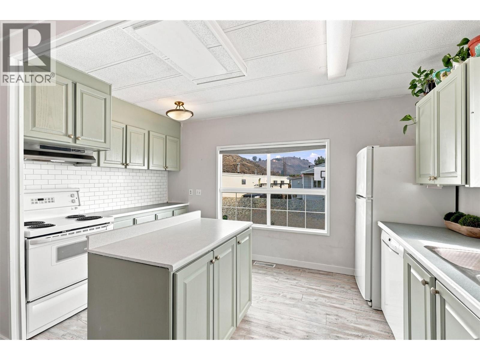 1655 Ord Road Unit# 69, Kamloops, British Columbia  V2B 7V6 - Photo 4 - 10395980
