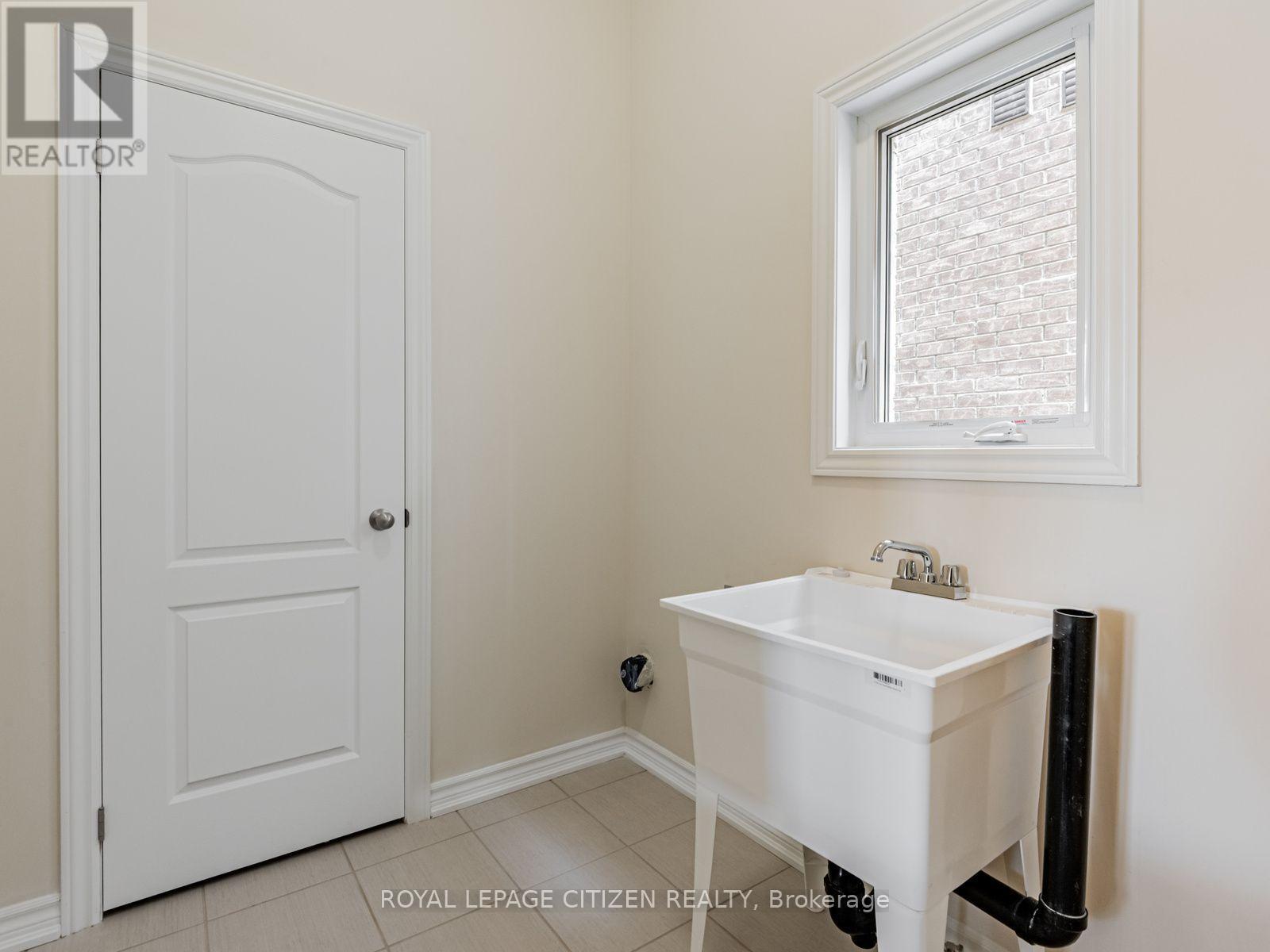 2 Wayne Allison Drive, Georgina, Ontario  L0E 1R0 - Photo 21 - N13621928