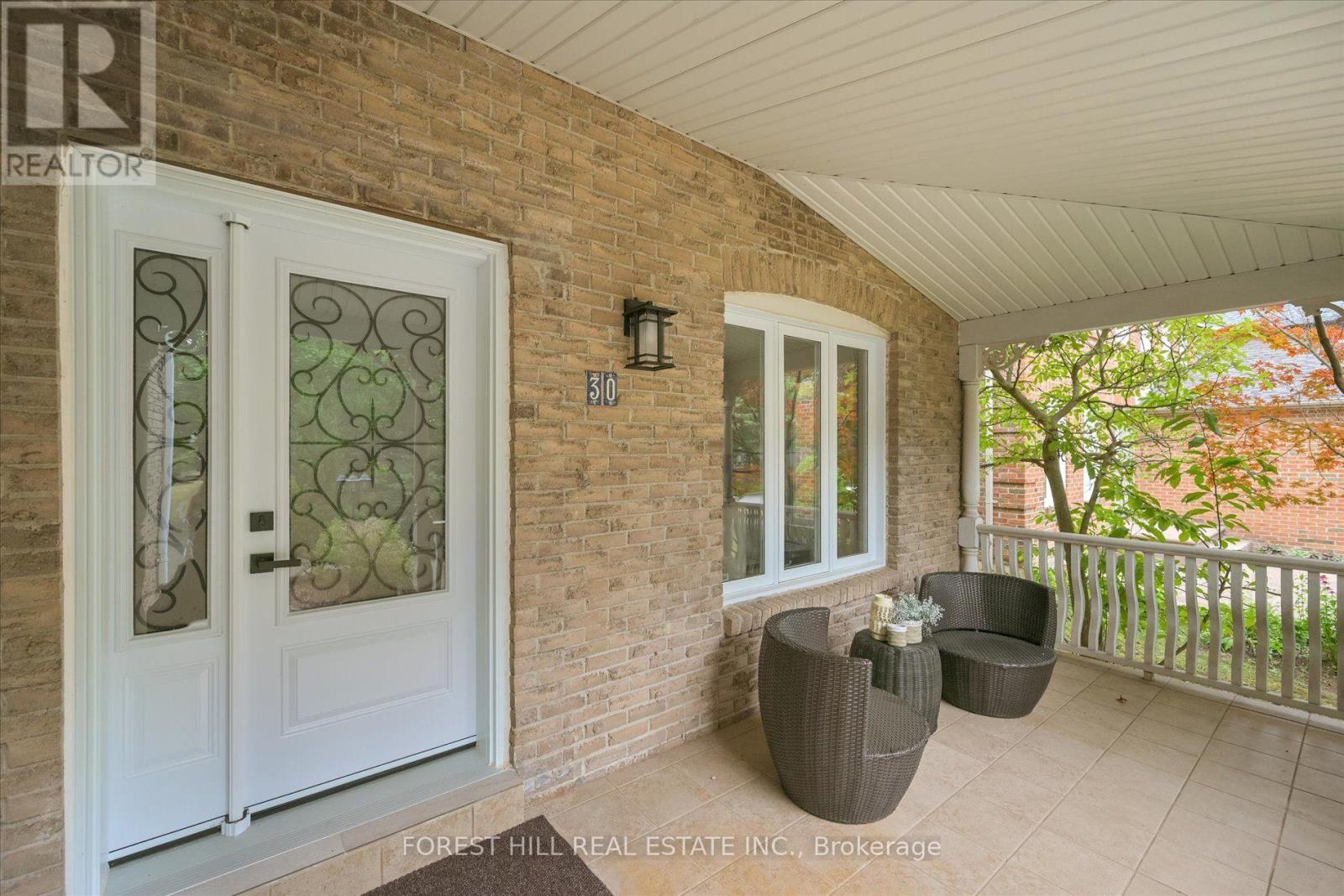 30 Pennock Crescent, Markham, Ontario  L3R 3M4 - Photo 4 - N13621964