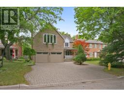 30 PENNOCK CRESCENT, Markham, Ontario