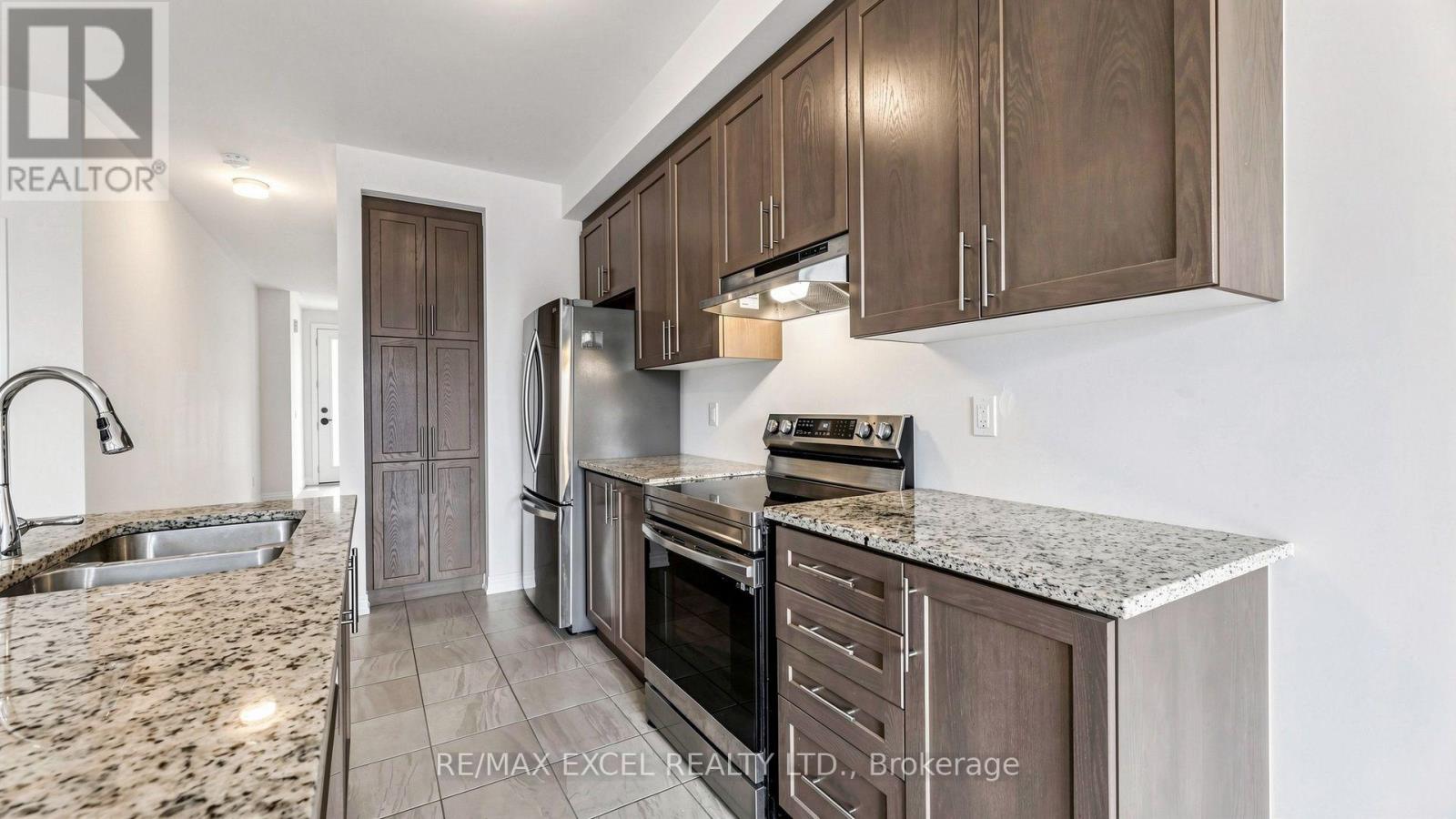133 Lageer Drive, Whitchurch-Stouffville, Ontario  L4A 4V2 - Photo 12 - N13621968