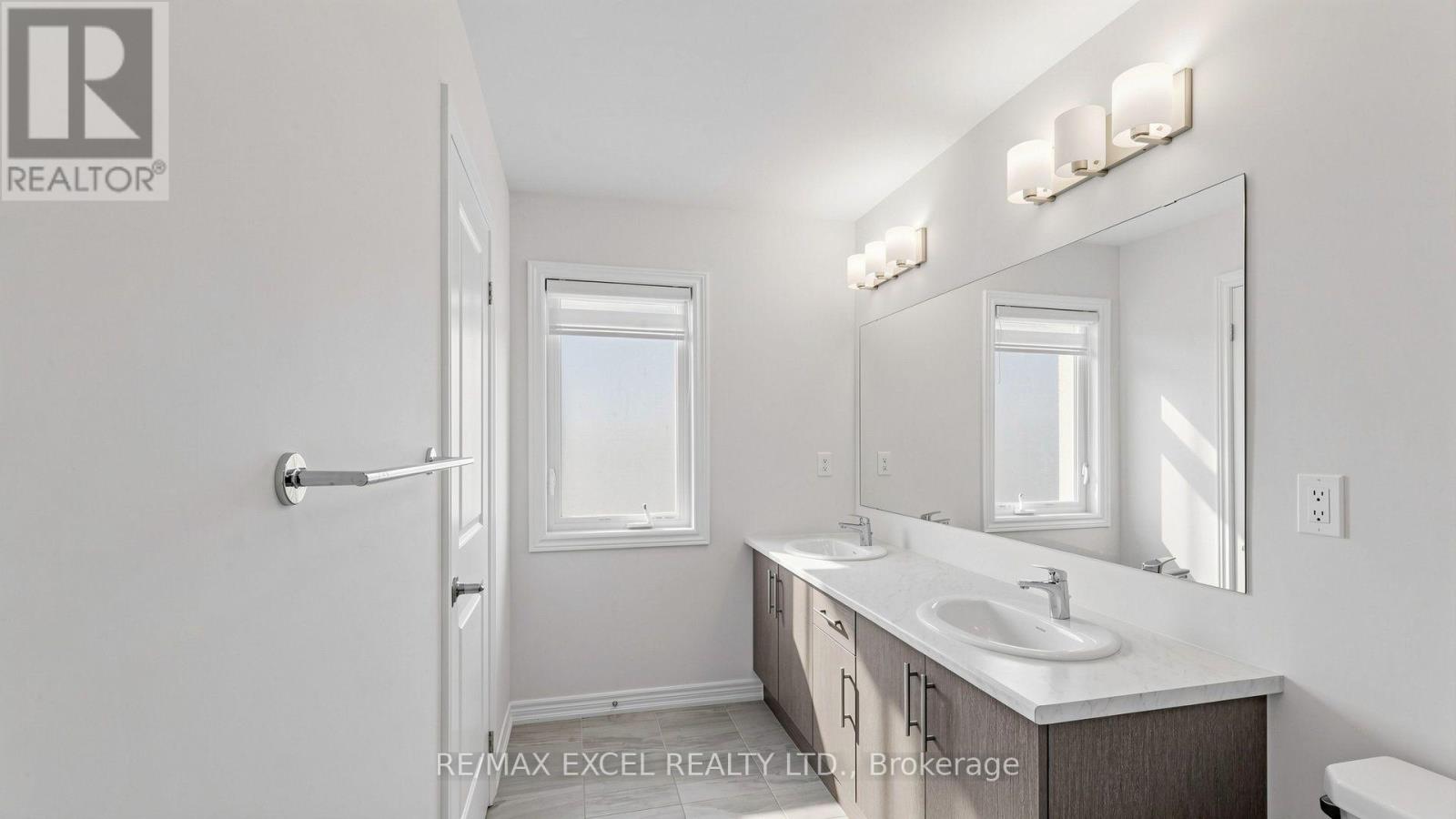 133 Lageer Drive, Whitchurch-Stouffville, Ontario  L4A 4V2 - Photo 25 - N13621968