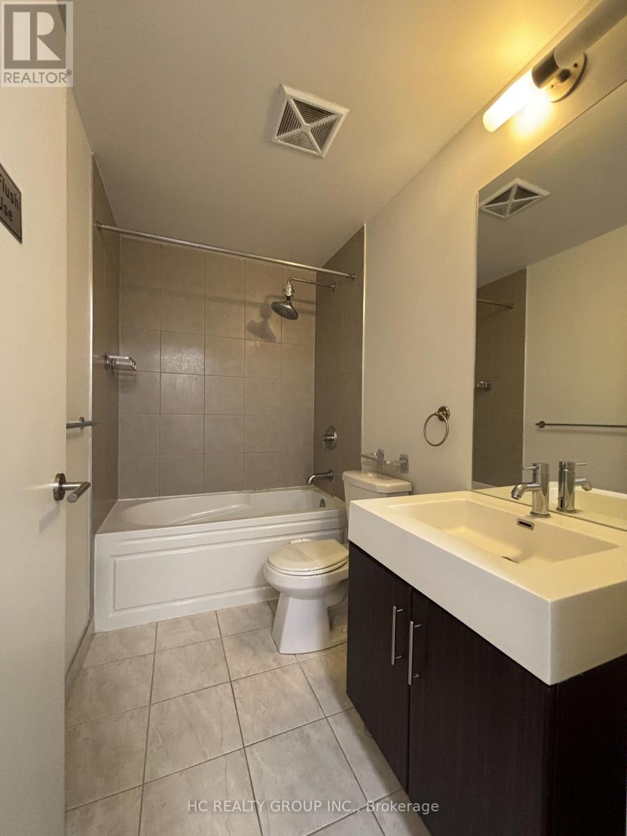 1217 - 160 Vanderhoof Avenue, Toronto, Ontario  M4G 0B7 - Photo 5 - C13616808