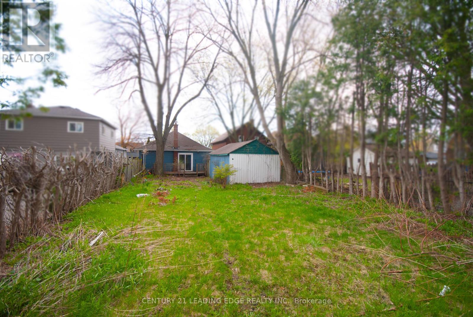 208 Oshawa Boulevard N, Oshawa, Ontario  L1G 5S9 - Photo 23 - E13603832