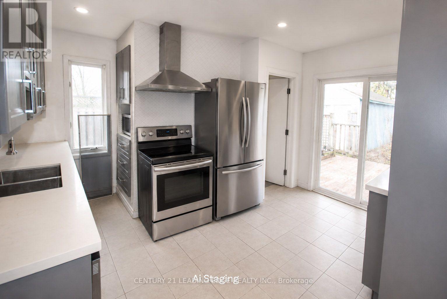 208 Oshawa Boulevard N, Oshawa, Ontario  L1G 5S9 - Photo 17 - E13603832
