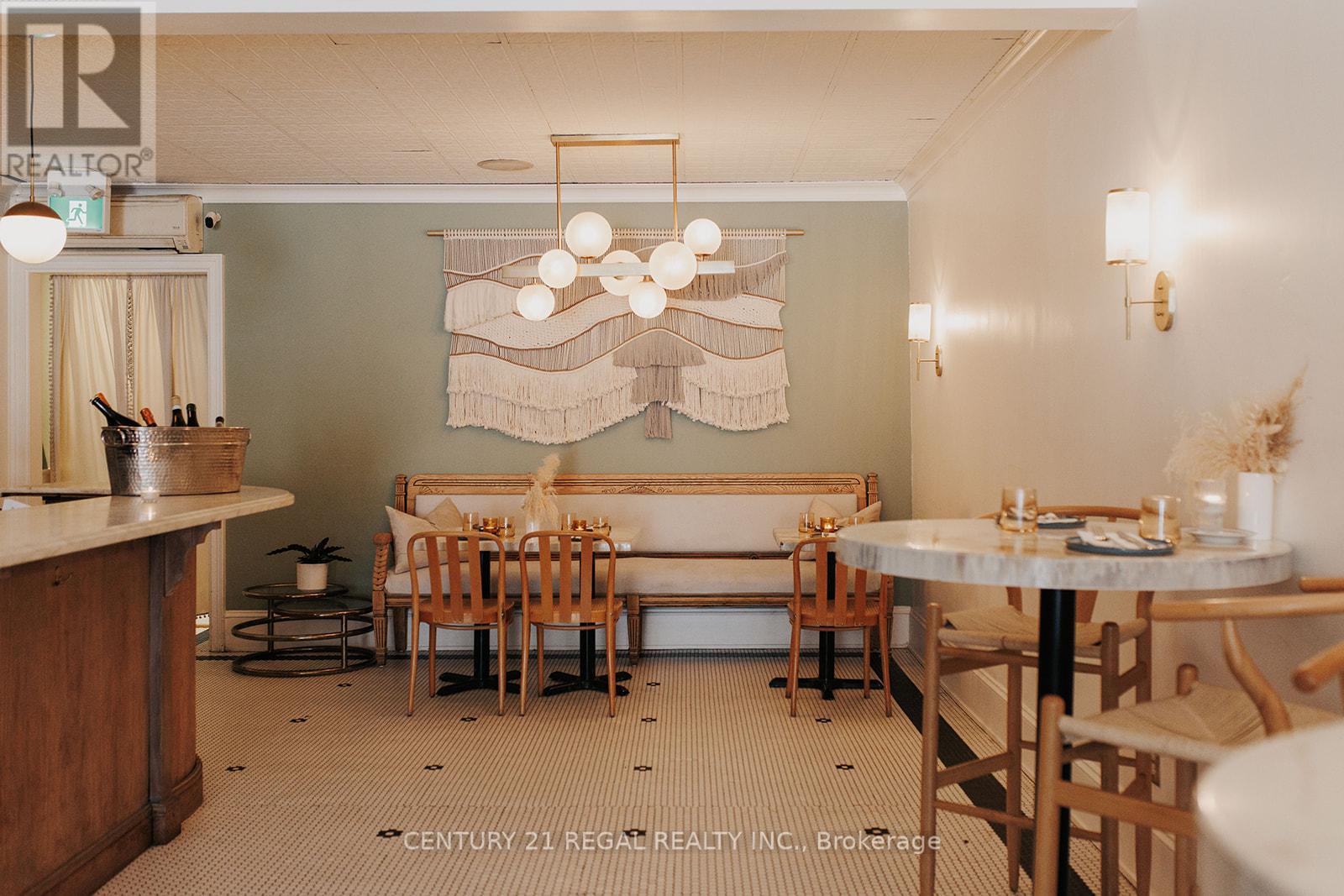 1564 Queen Street W, Toronto, Ontario  M6R 1A6 - Photo 4 - W13621860