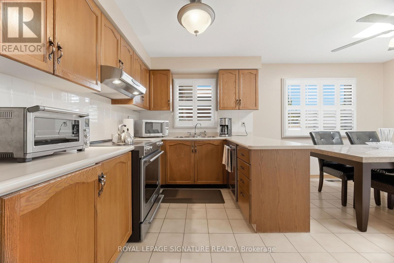 5472 Bourget Drive, Mississauga, Ontario  L5R 3C9 - Photo 13 - W13621862