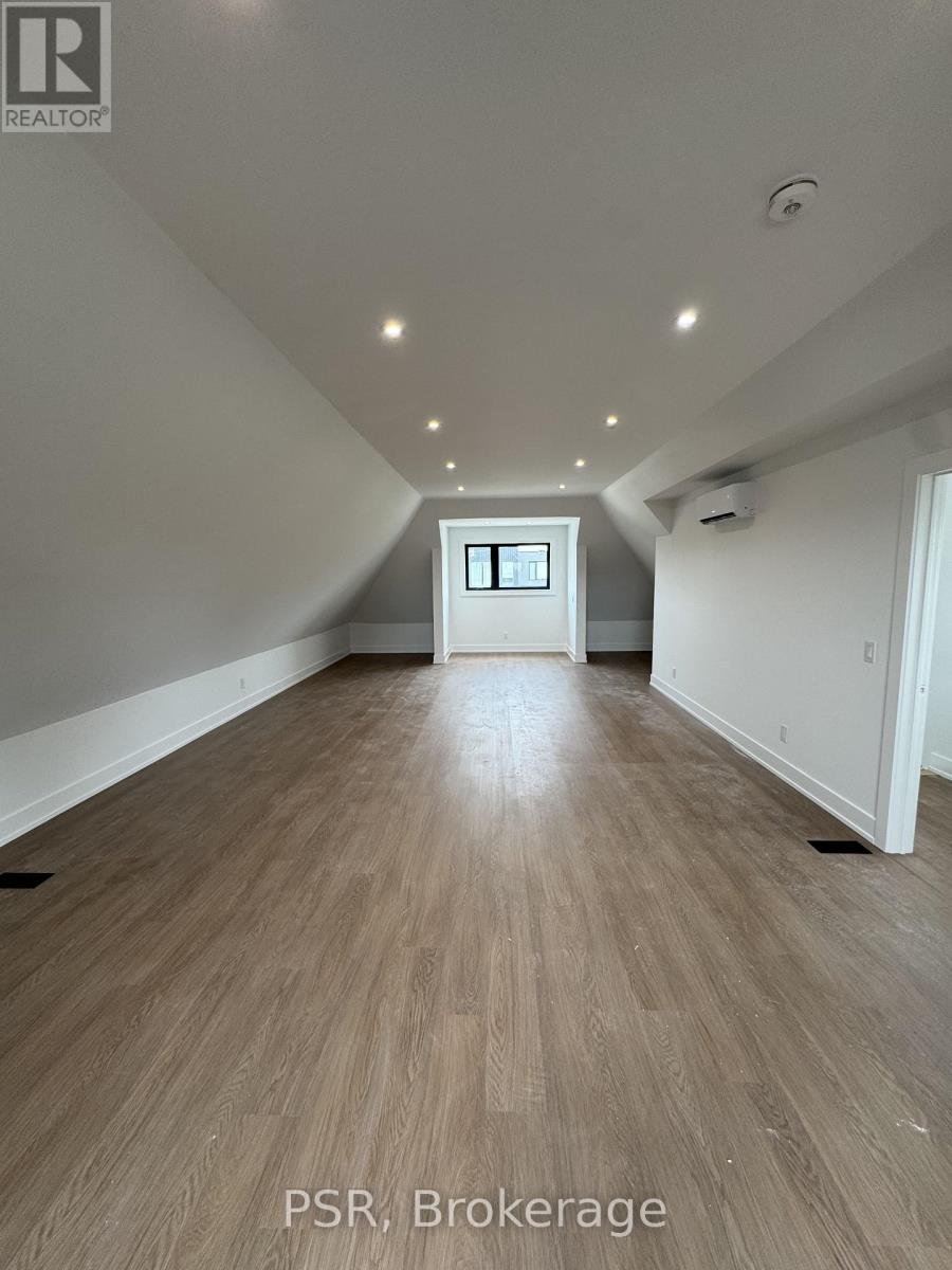 Upper - 99 Ypres Road, Toronto, Ontario  M6M 3X2 - Photo 10 - W13621870