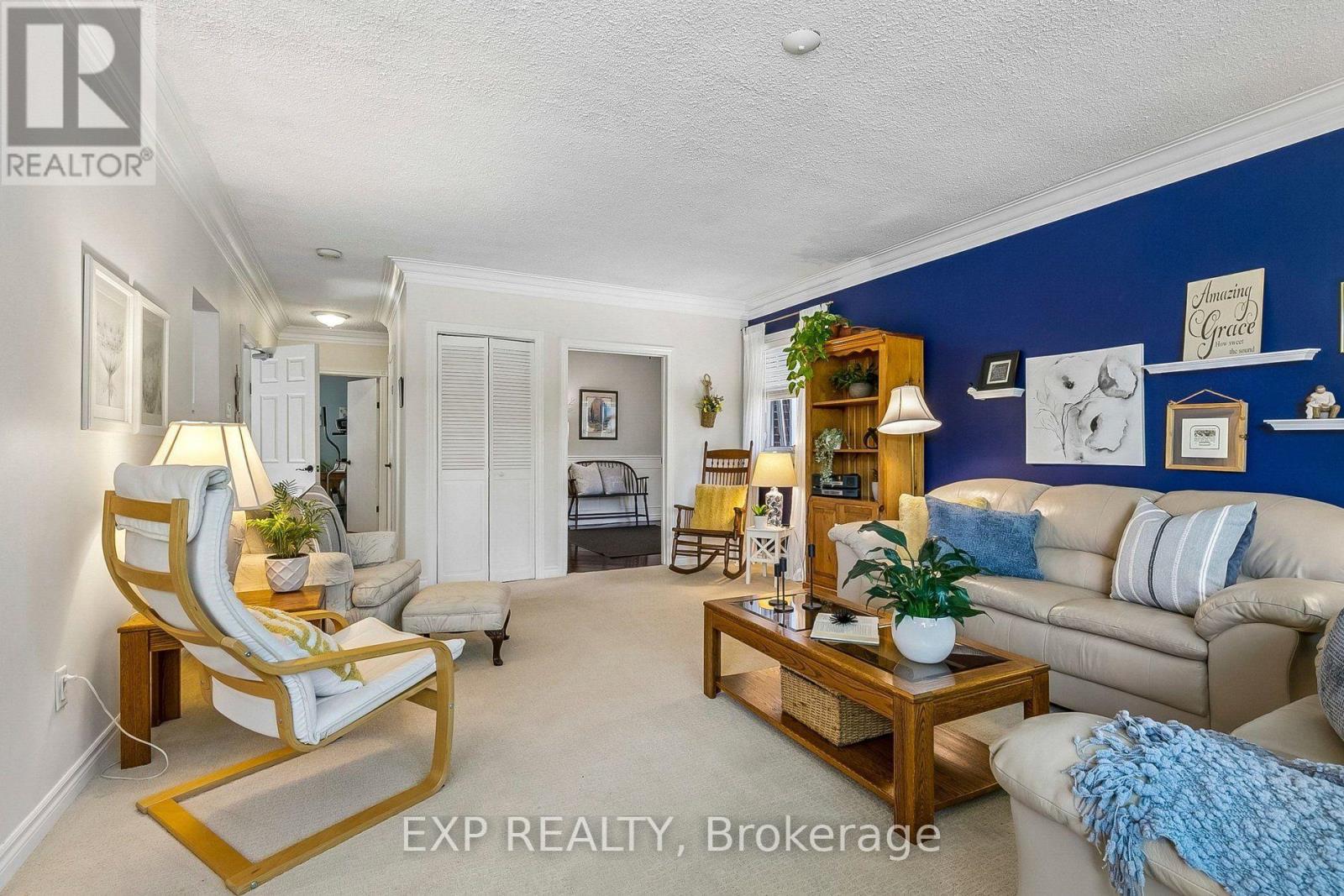 44 Thirty Fifth Street, Toronto, Ontario  M8W 3K2 - Photo 12 - W13621882