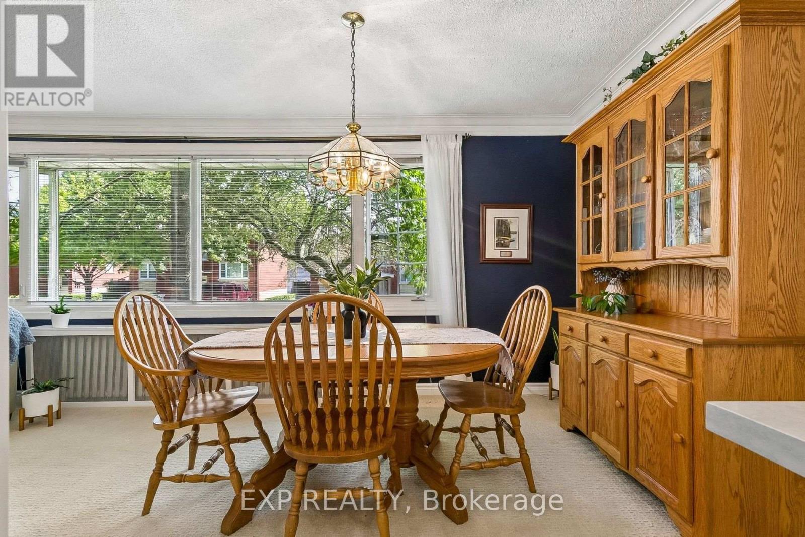 44 Thirty Fifth Street, Toronto, Ontario  M8W 3K2 - Photo 15 - W13621882