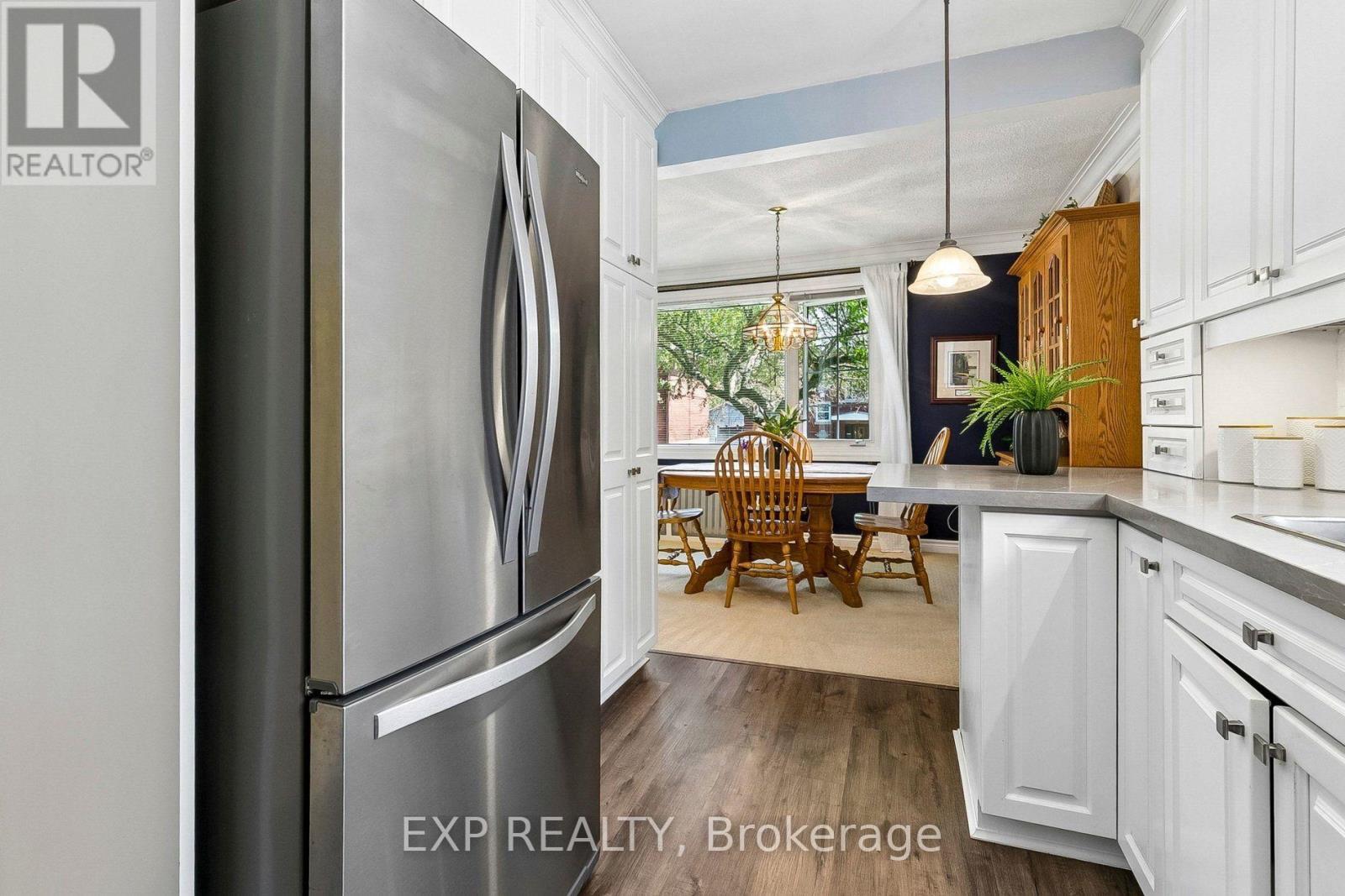 44 Thirty Fifth Street, Toronto, Ontario  M8W 3K2 - Photo 20 - W13621882