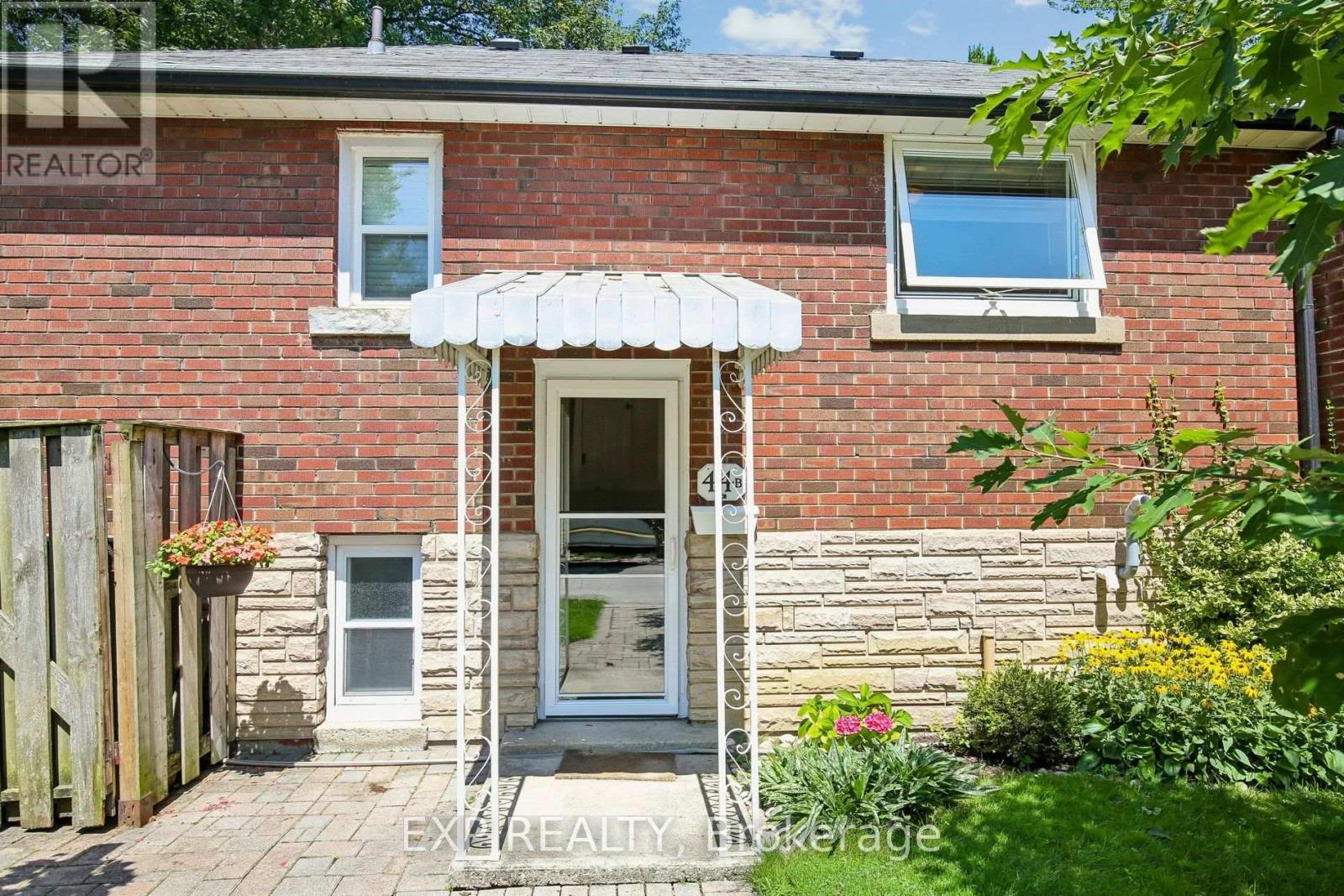 44 Thirty Fifth Street, Toronto, Ontario  M8W 3K2 - Photo 29 - W13621882