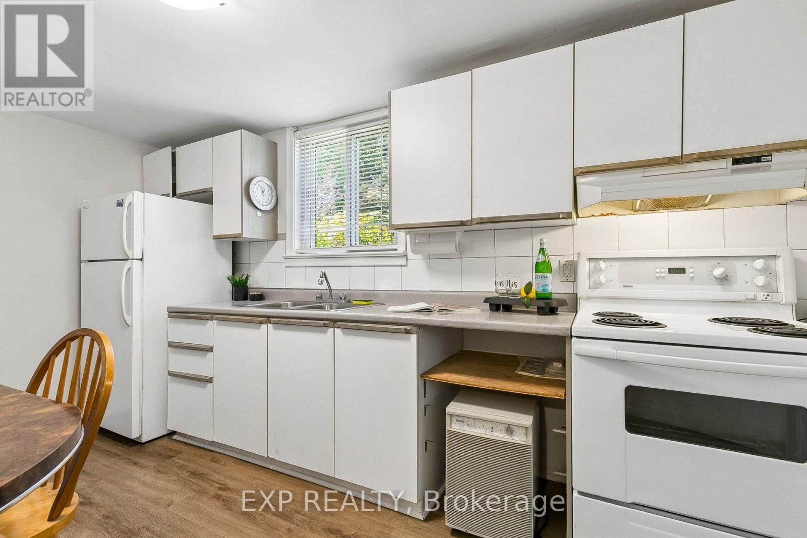 44 Thirty Fifth Street, Toronto, Ontario  M8W 3K2 - Photo 33 - W13621882