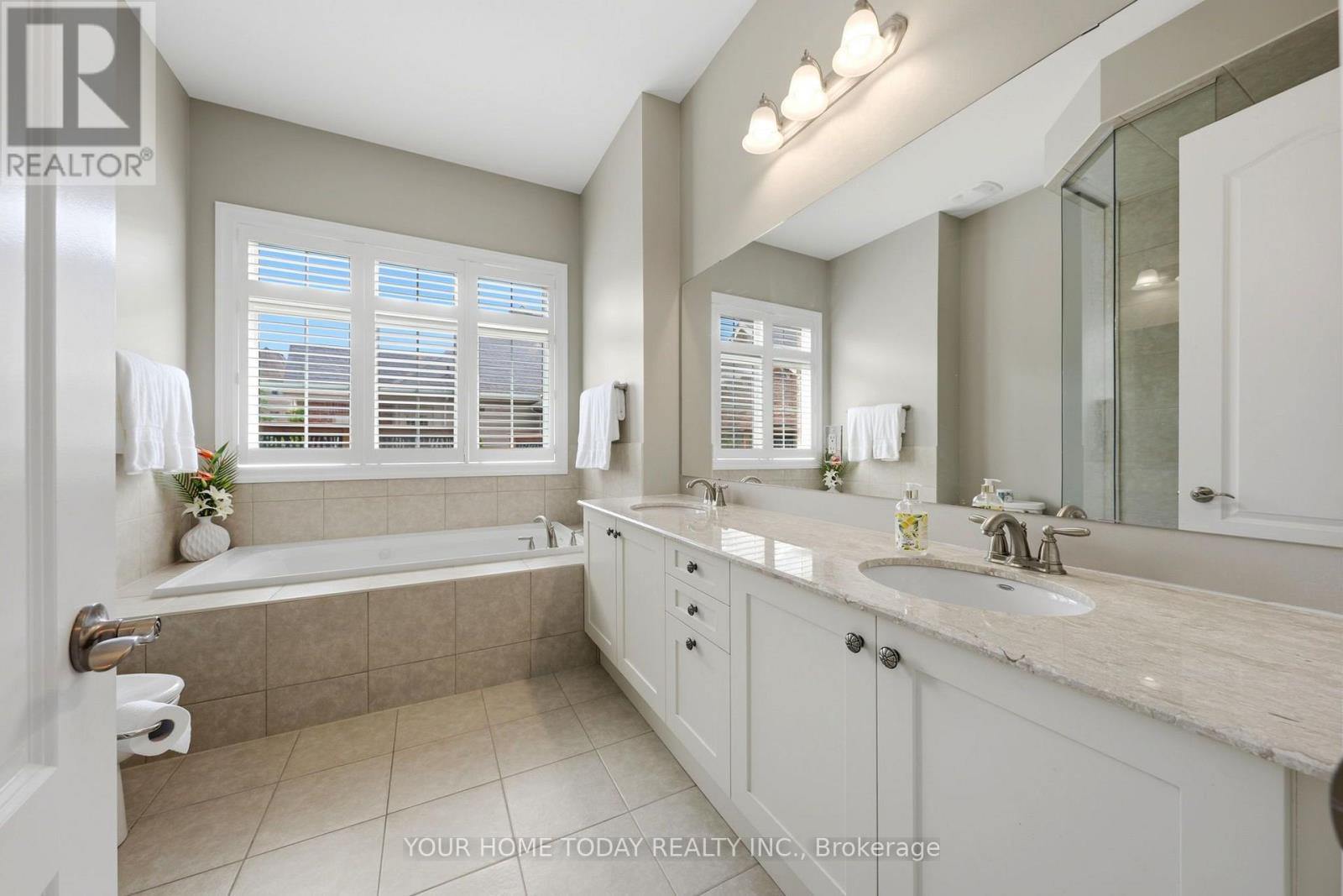 86 Barraclough Boulevard, Halton Hills, Ontario  L7G 0E6 - Photo 20 - W13621884
