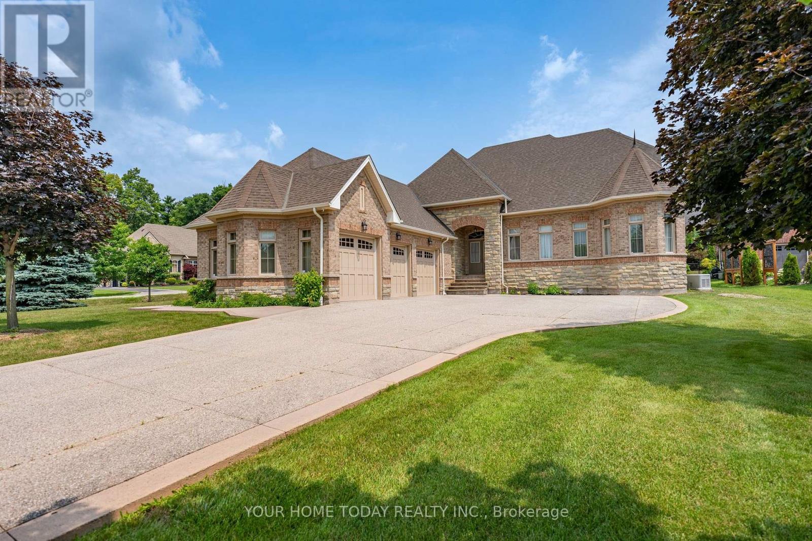 86 Barraclough Boulevard, Halton Hills, Ontario  L7G 0E6 - Photo 3 - W13621884