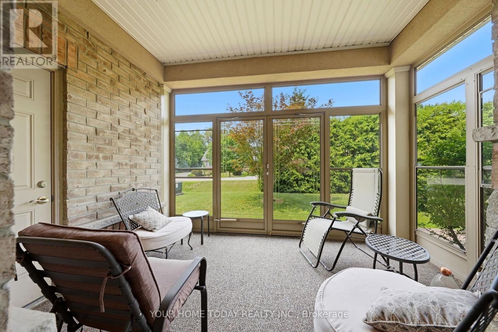 86 Barraclough Boulevard, Halton Hills, Ontario  L7G 0E6 - Photo 9 - W13621884