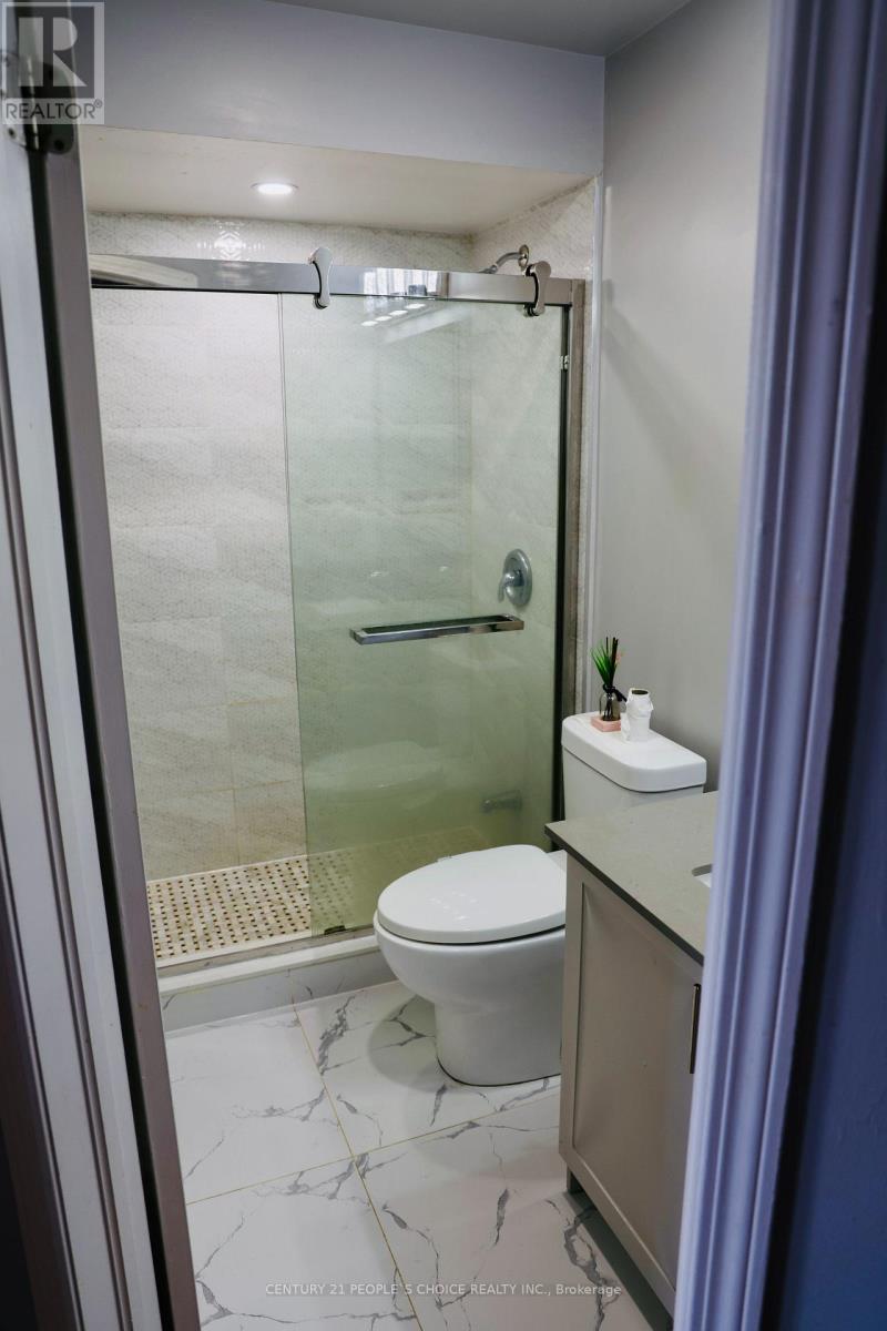 43 Beachsurf Road, Brampton, Ontario  L6R 2R4 - Photo 19 - W13621912