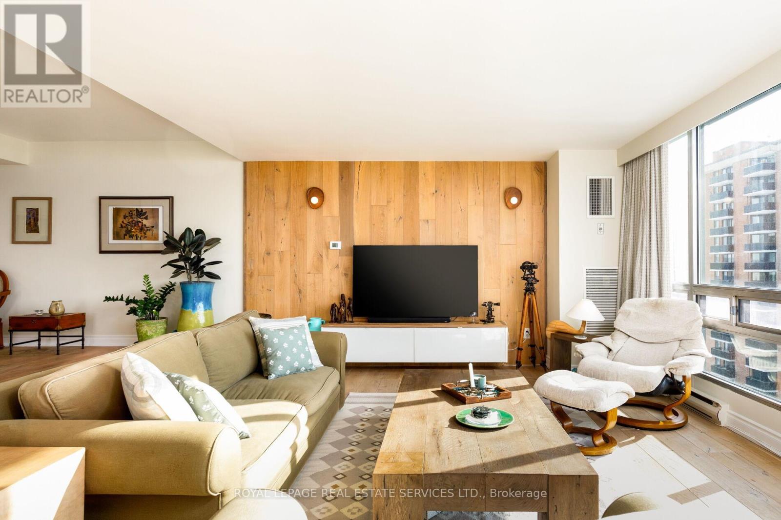 1401 - 2180 Marine Drive, Oakville, Ontario  L6L 5V2 - Photo 6 - W13621974