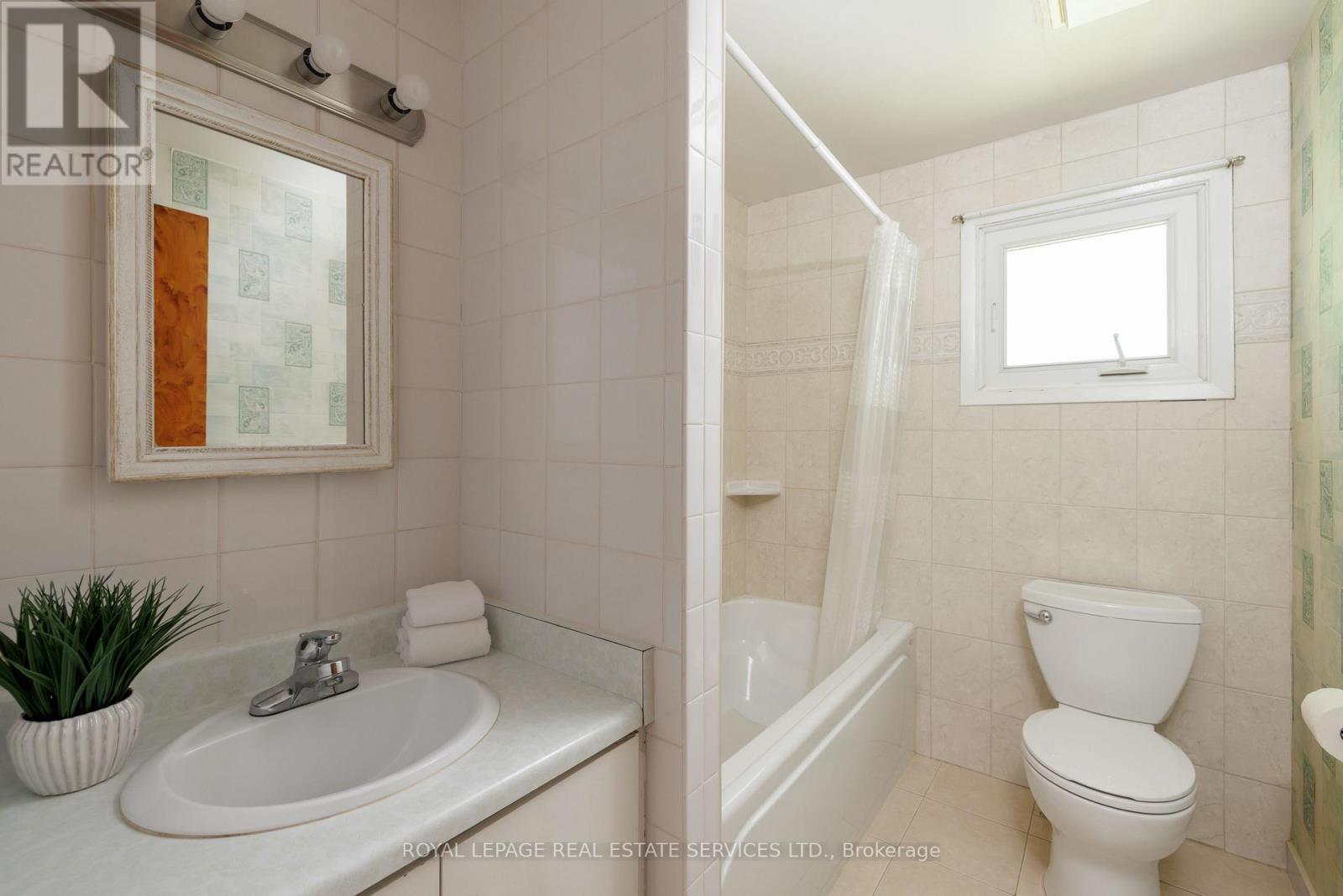 18 Osborne Crescent, Oakville, Ontario  L6H 1G1 - Photo 19 - W13622010
