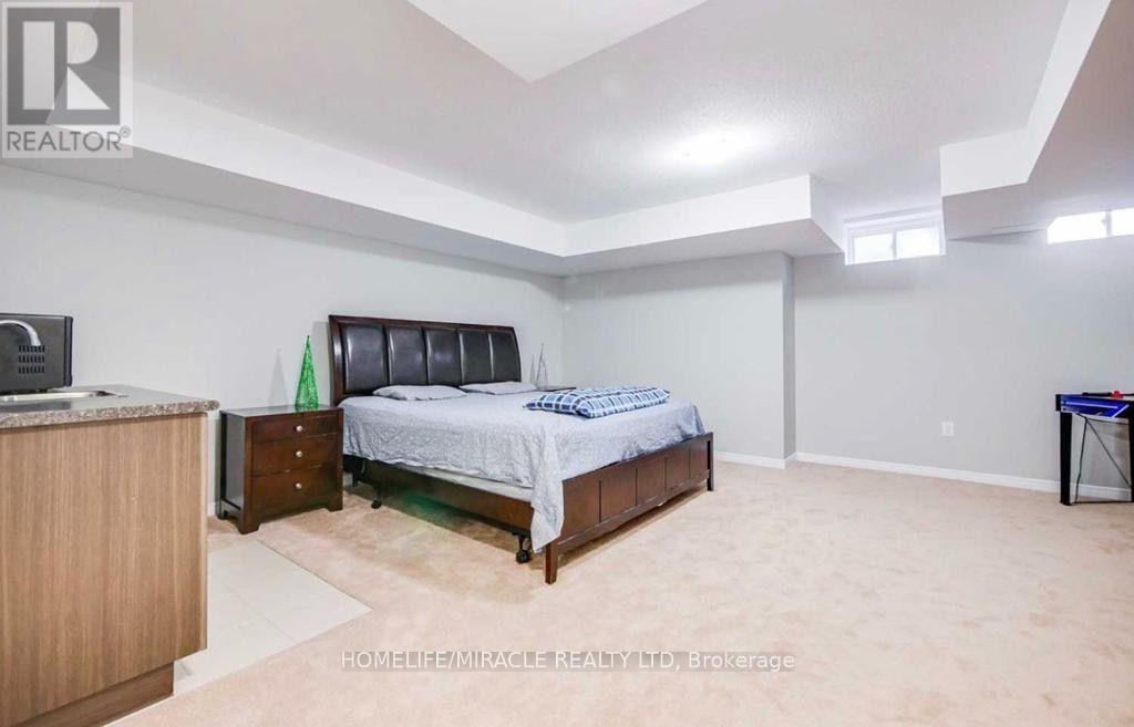 154 Golden Springs Drive, Brampton, Ontario  L7A 4N7 - Photo 22 - W13606932