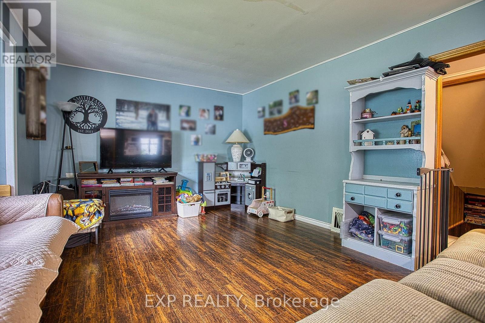 139 Glassco Avenue N, Hamilton, Ontario  L8H 6A1 - Photo 6 - X13621814