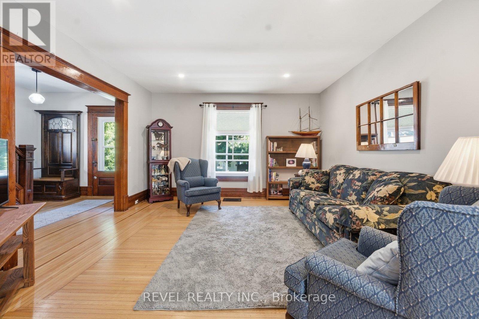 73 Grand River Street S, Brant, Ontario  N3L 2B5 - Photo 12 - X13621836