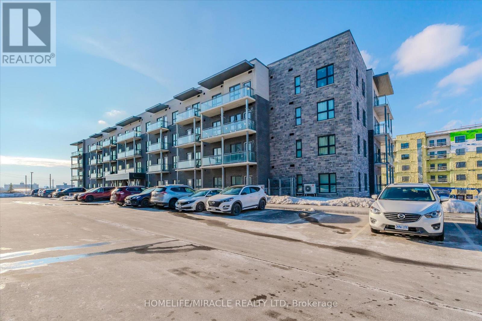 T05 - 1101 LACKNER PLACE