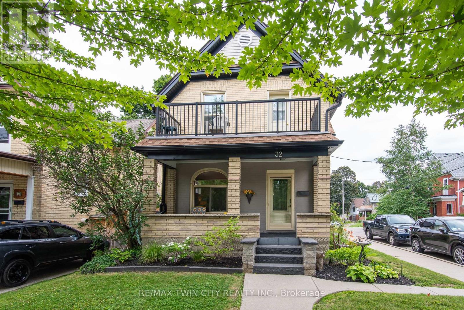 32 Samuel Street, Kitchener, Ontario  N2H 1P1 - Photo 4 - X13621920