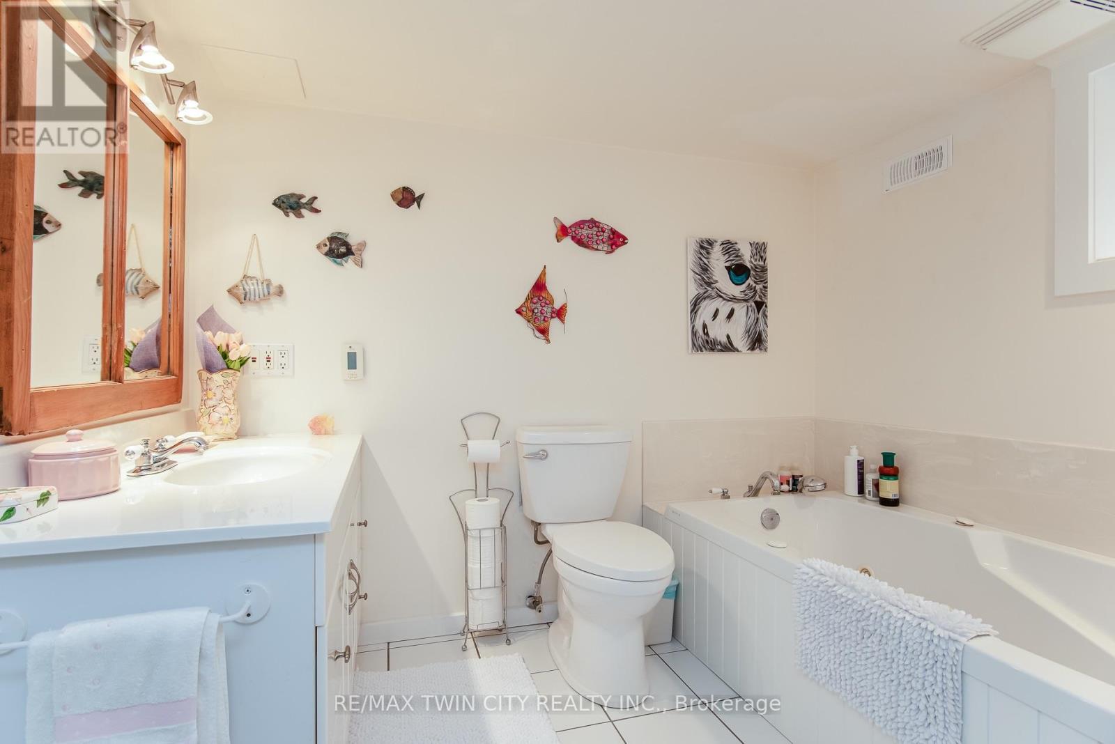 32 Samuel Street, Kitchener, Ontario  N2H 1P1 - Photo 46 - X13621920