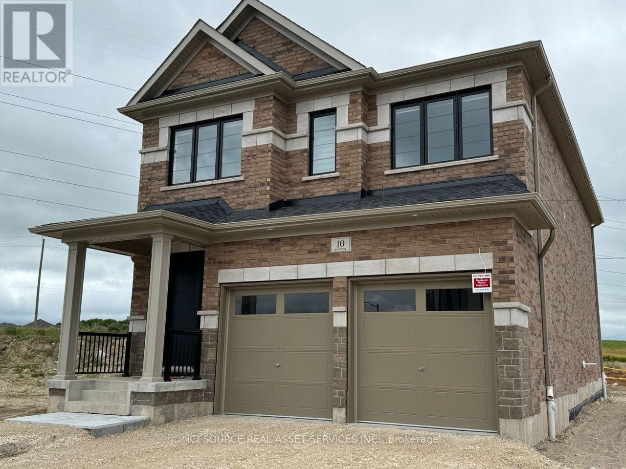 10 GUERNSEY DRIVE
