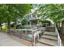 109 17727 58 AVENUE, Surrey, British Columbia