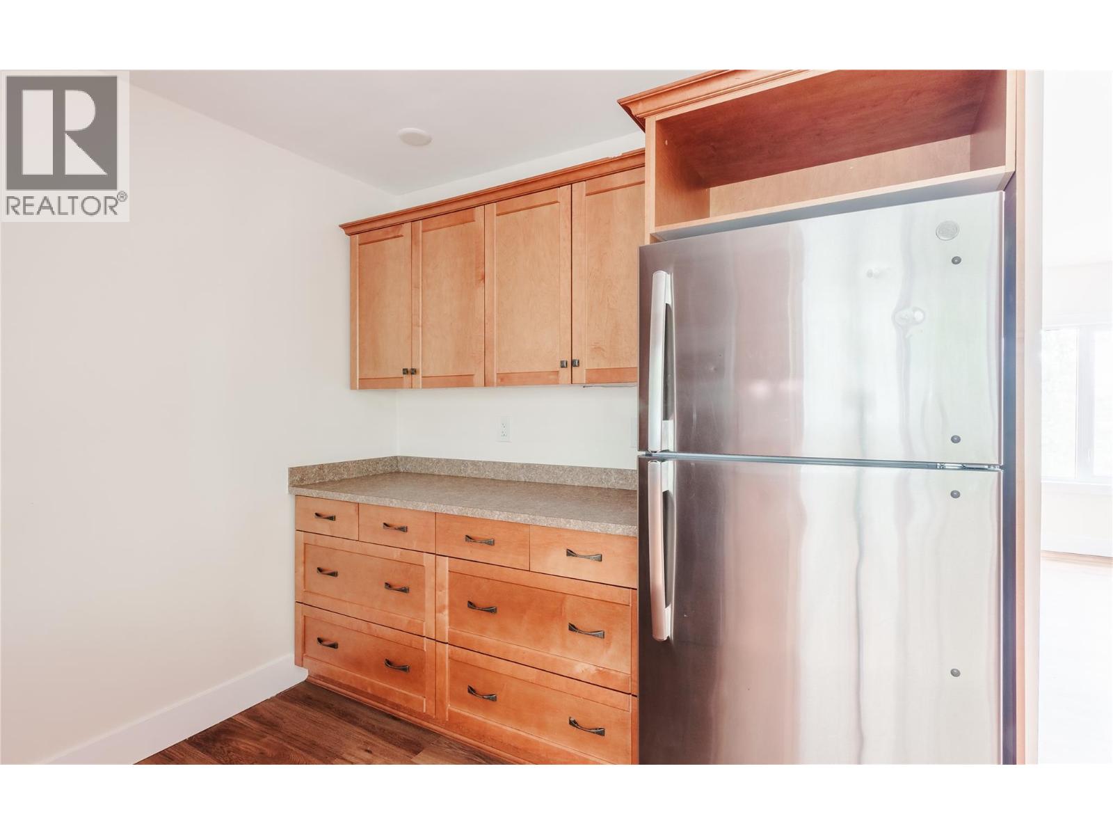 1231 1 Street SE, Salmon Arm, British Columbia  V1E 0B6 - Photo 11 - 10395009