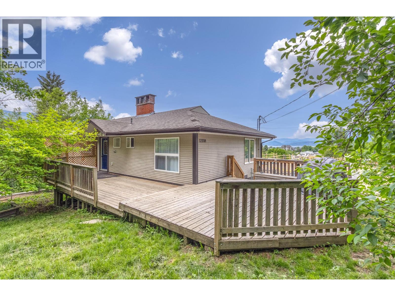 1231 1 Street SE, Salmon Arm, British Columbia  V1E 0B6 - Photo 20 - 10395009