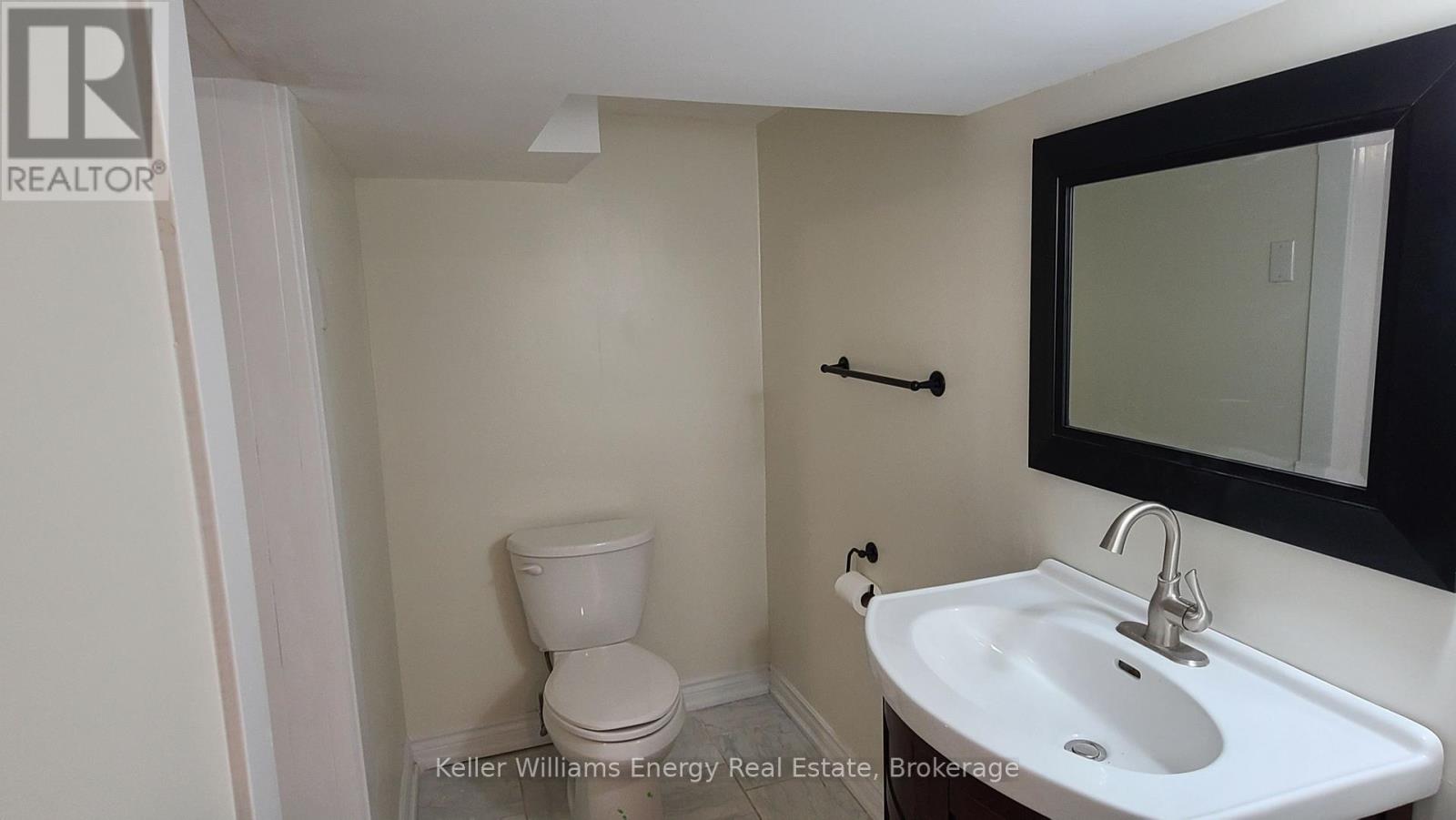 Bsmt - 201 Celina Street, Oshawa, Ontario  L1H 4N7 - Photo 16 - E13622092