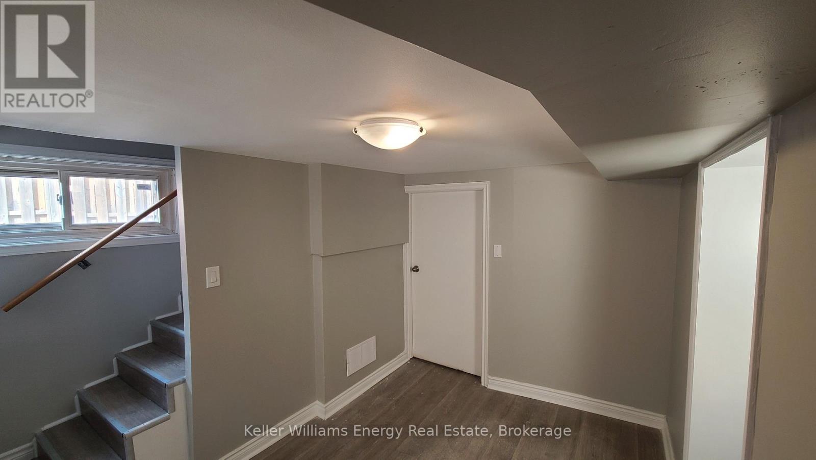 Bsmt - 201 Celina Street, Oshawa, Ontario  L1H 4N7 - Photo 2 - E13622092