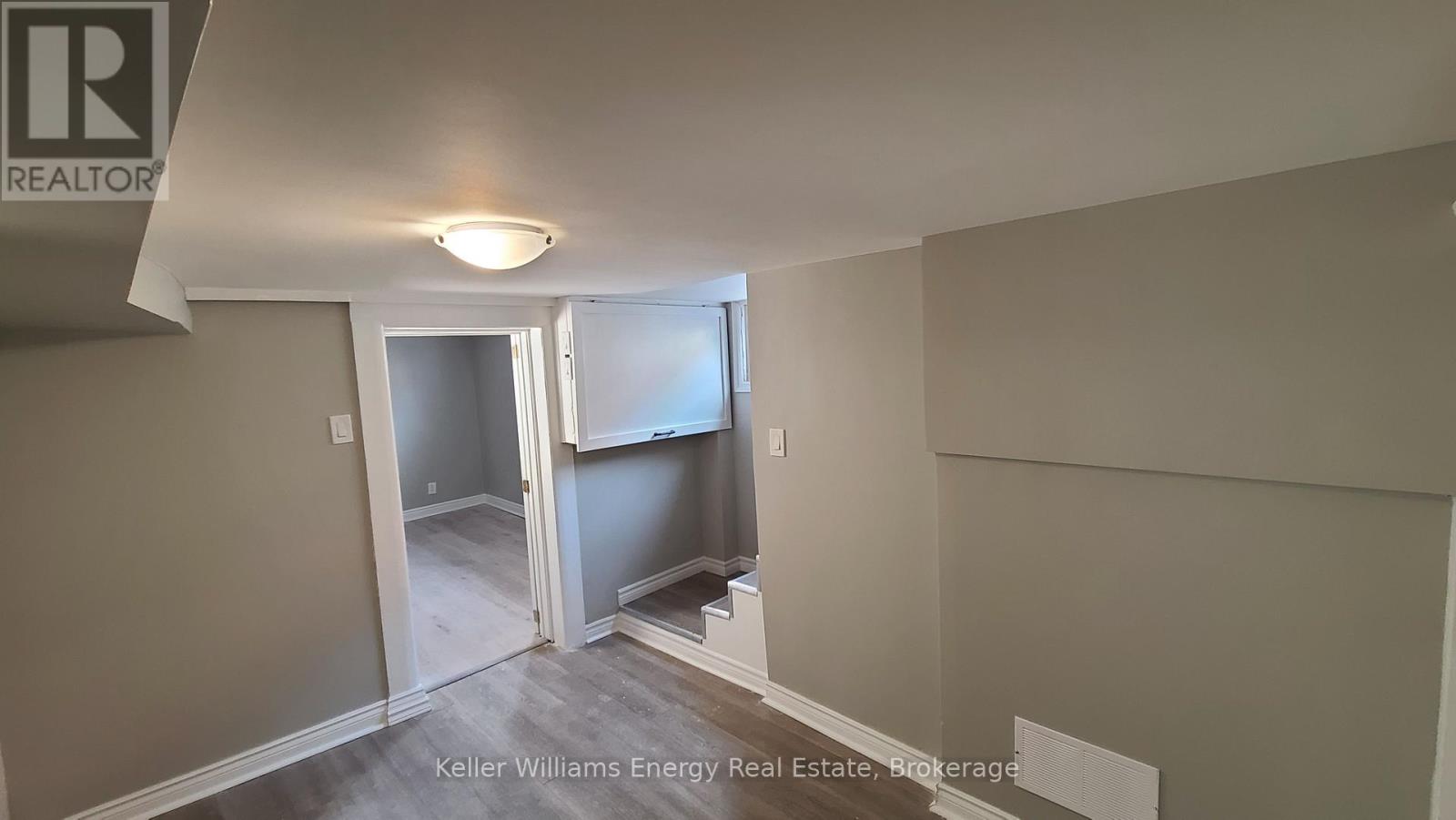 Bsmt - 201 Celina Street, Oshawa, Ontario  L1H 4N7 - Photo 3 - E13622092