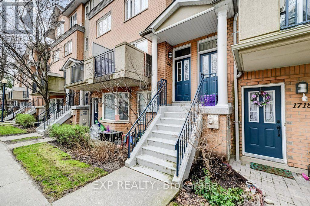 1716 - 28 Sommerset Way, Toronto, Ontario  M2N 6W7 - Photo 1 - C13622046