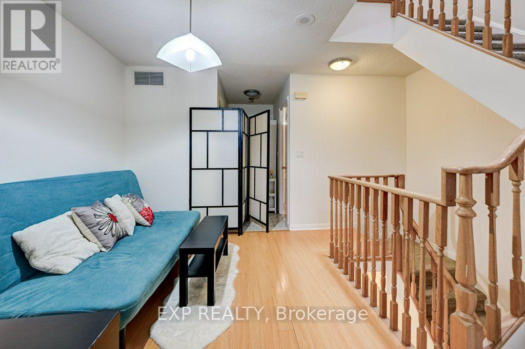 1716 - 28 Sommerset Way, Toronto, Ontario  M2N 6W7 - Photo 5 - C13622046