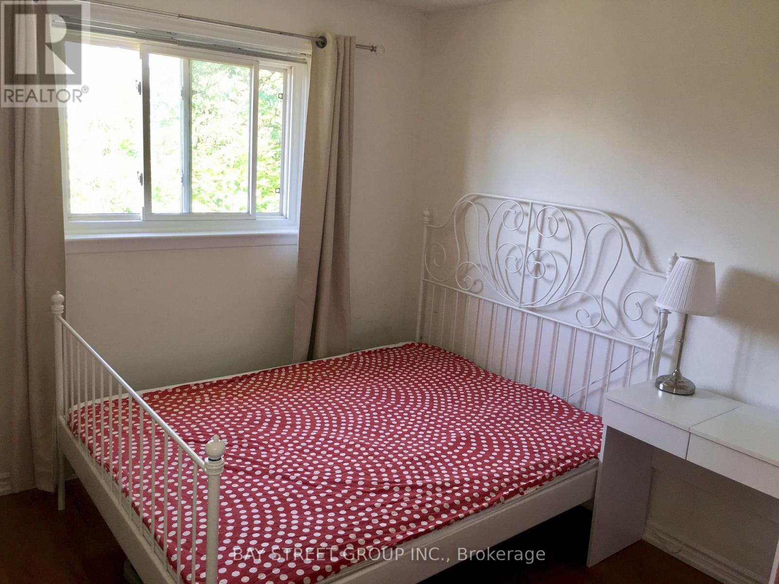 210 Shaughnessy Boulevard, Toronto, Ontario  M2J 1K4 - Photo 11 - C13622066